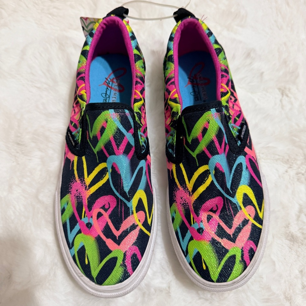 Girls Skechers Bobs size 3 canvas shoes J Goldcrown hearts NEW no box